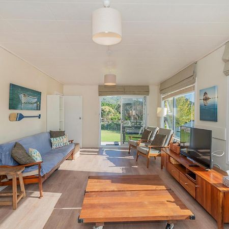 Hahei Kiwi Bach - Hahei Holiday Home Exterior photo