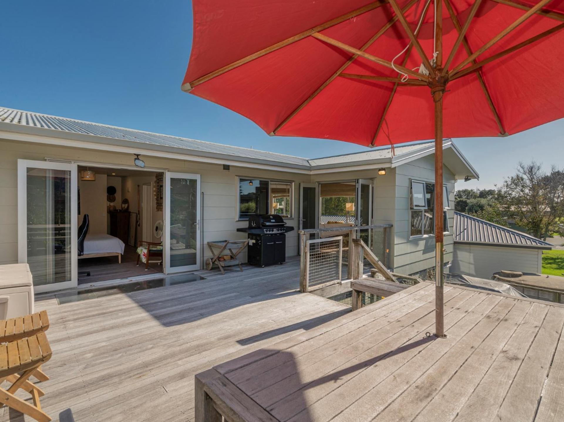 Hahei Kiwi Bach - Hahei Holiday Home Exterior photo