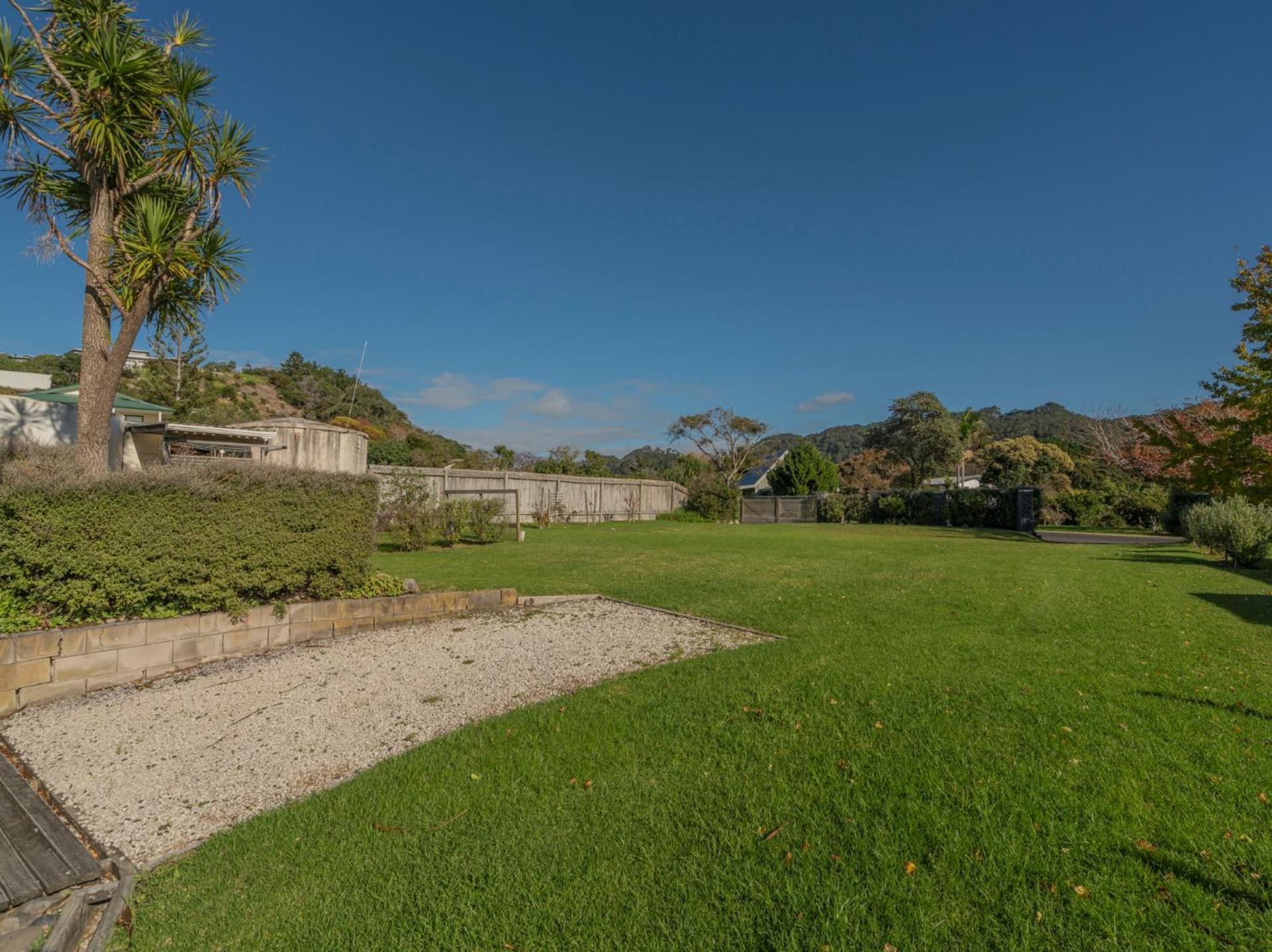 Hahei Kiwi Bach - Hahei Holiday Home Exterior photo